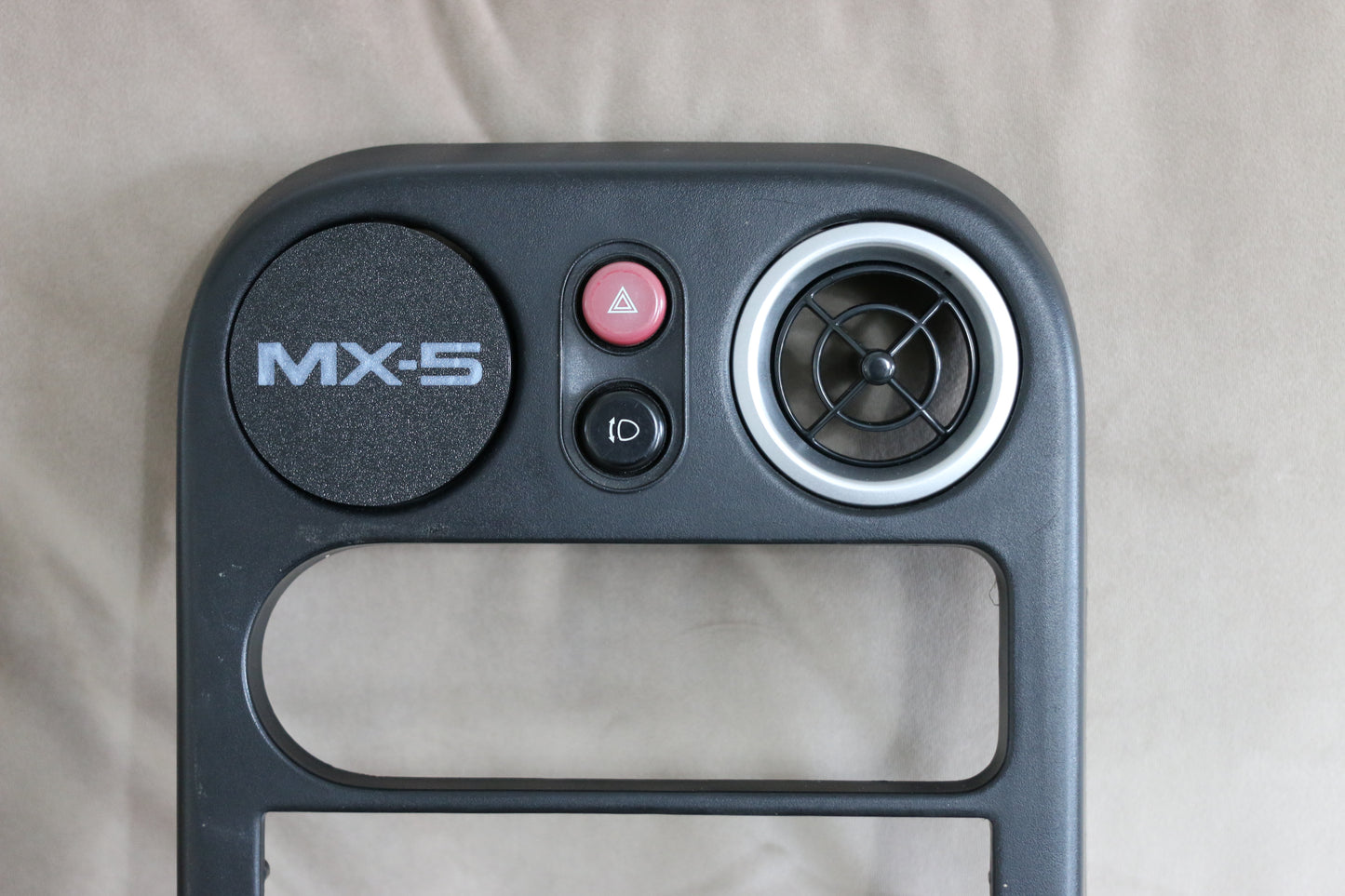 Mazda MX5 MK1 NA MagSafe Charger Phone Holder