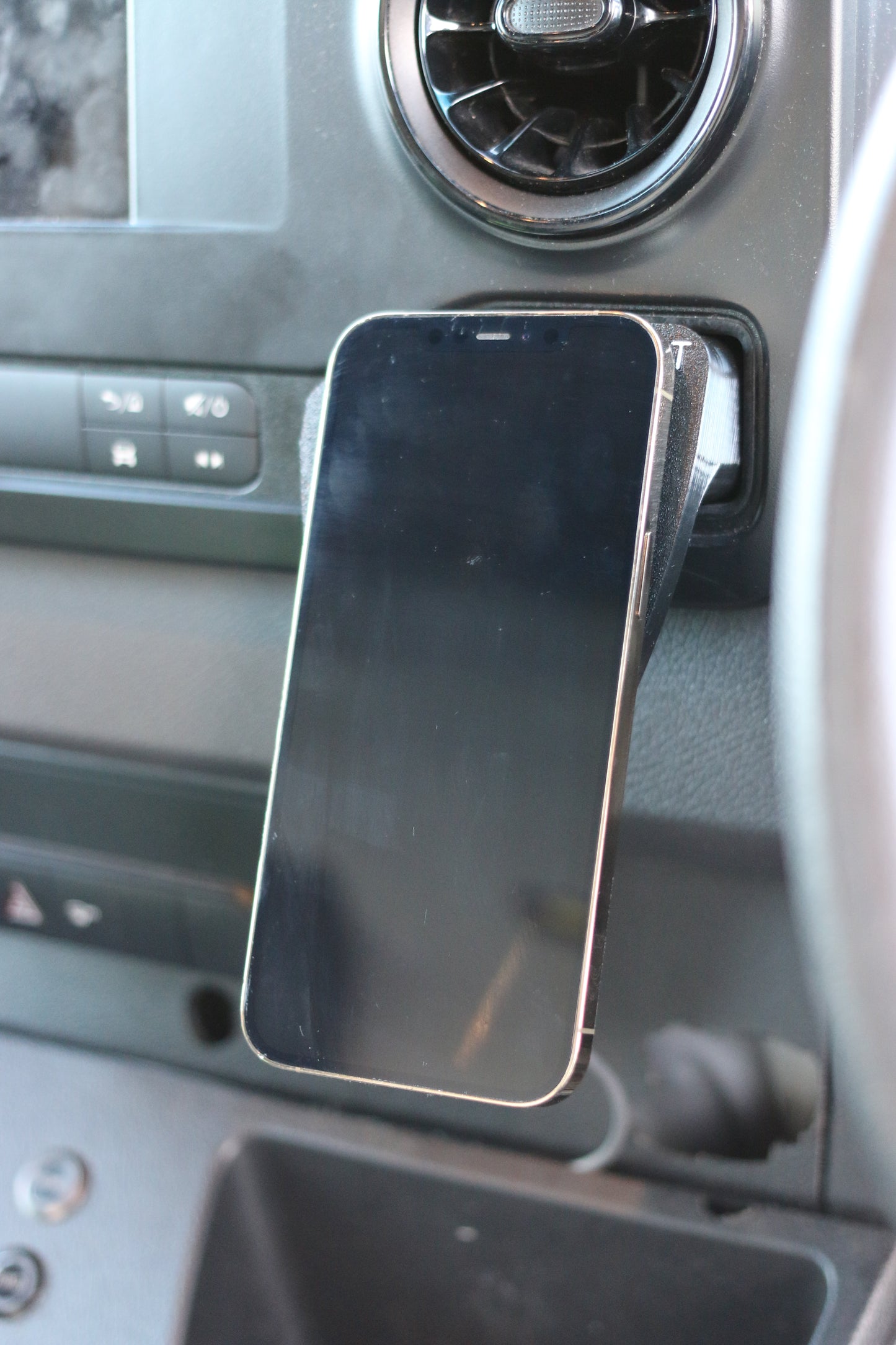 Mercedes Sprinter MagSafe Charger Phone Holder 2019-2025