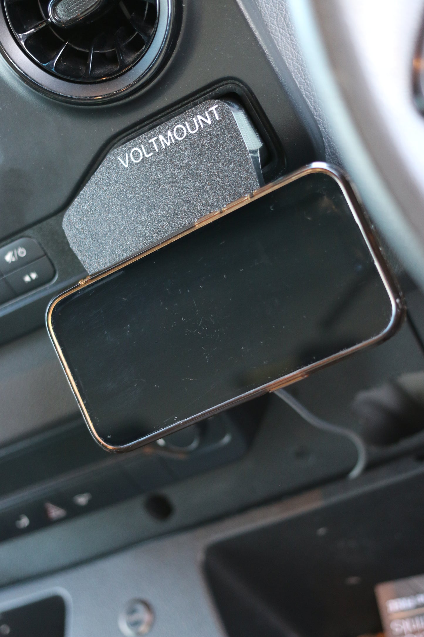 Mercedes Sprinter MagSafe Charger Phone Holder 2019-2025