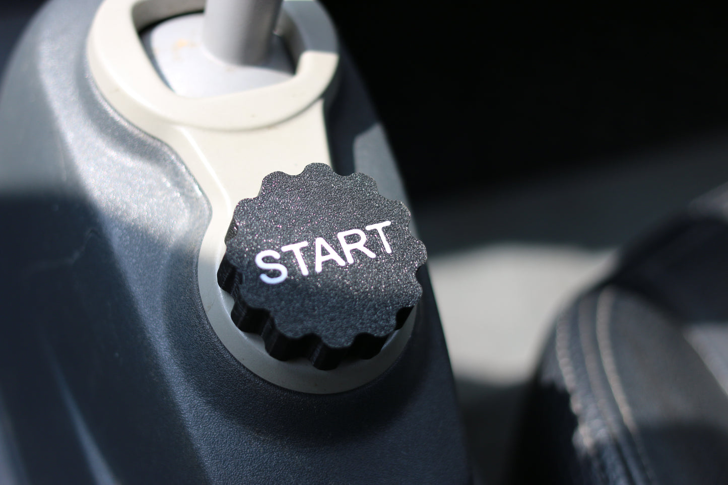 Smart Roadster Start Button Twist Knob