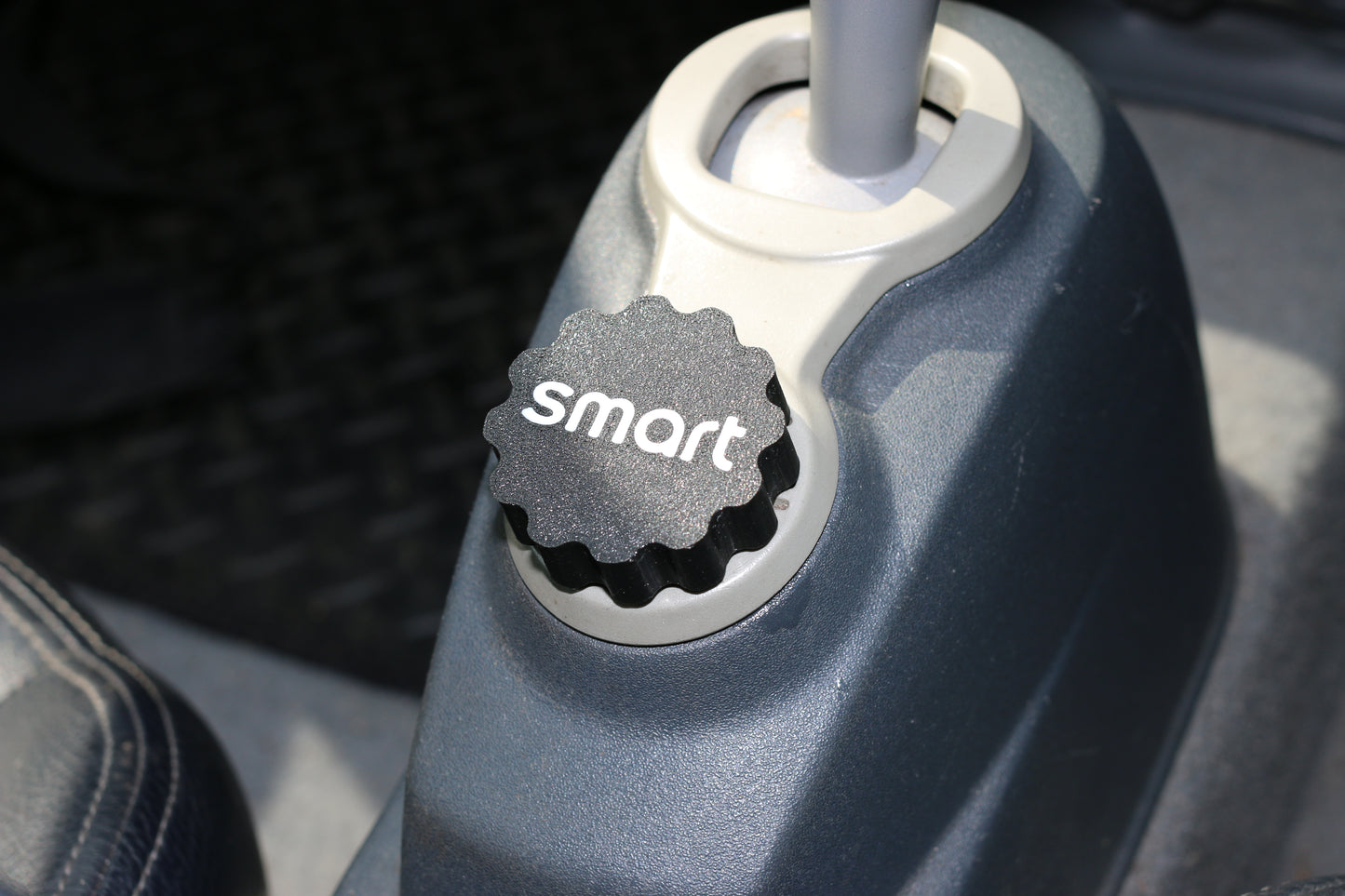 Smart Roadster Start Button Twist Knob