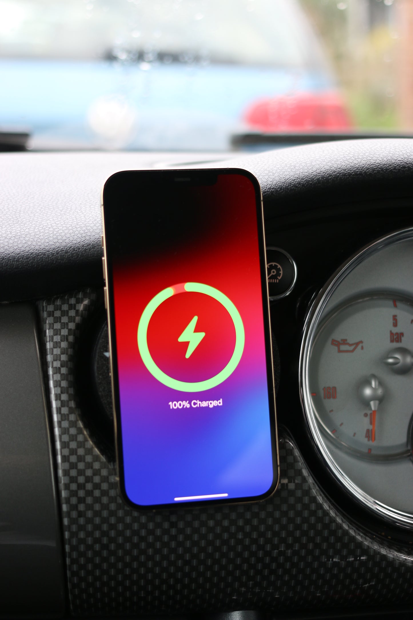 Mini Cooper R50 MagSafe Charger Phone Holder