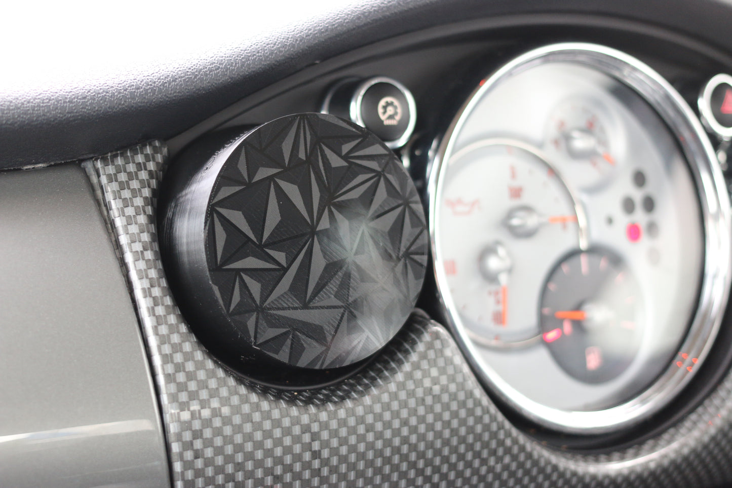 Mini Cooper R50 MagSafe Charger Phone Holder