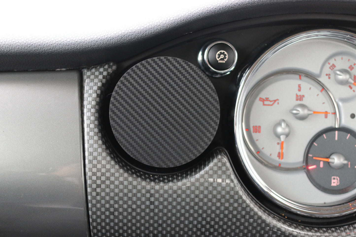 Mini Cooper R50 MagSafe Charger Phone Holder