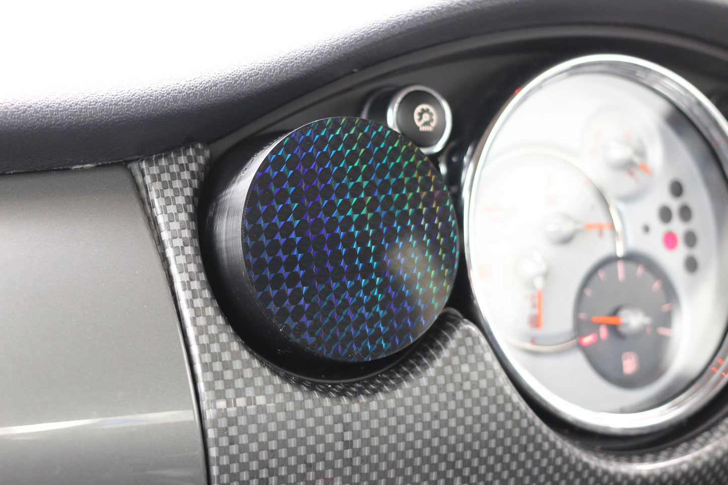 Mini Cooper R50 MagSafe Charger Phone Holder