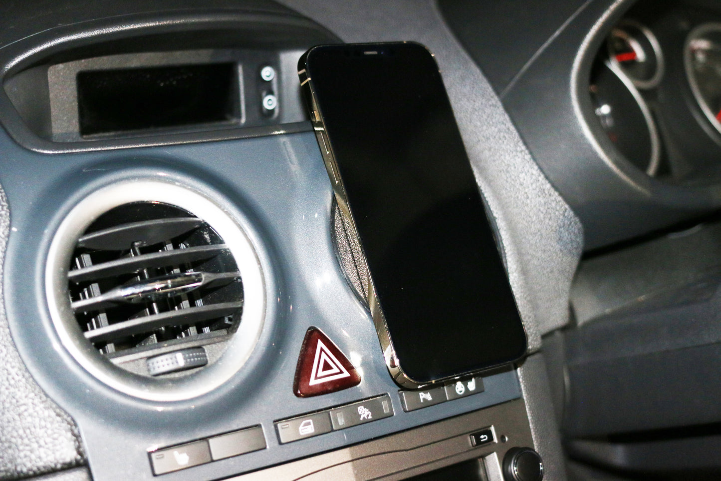 Vauxhall Corsa D MagSafe Charger Phone Holder