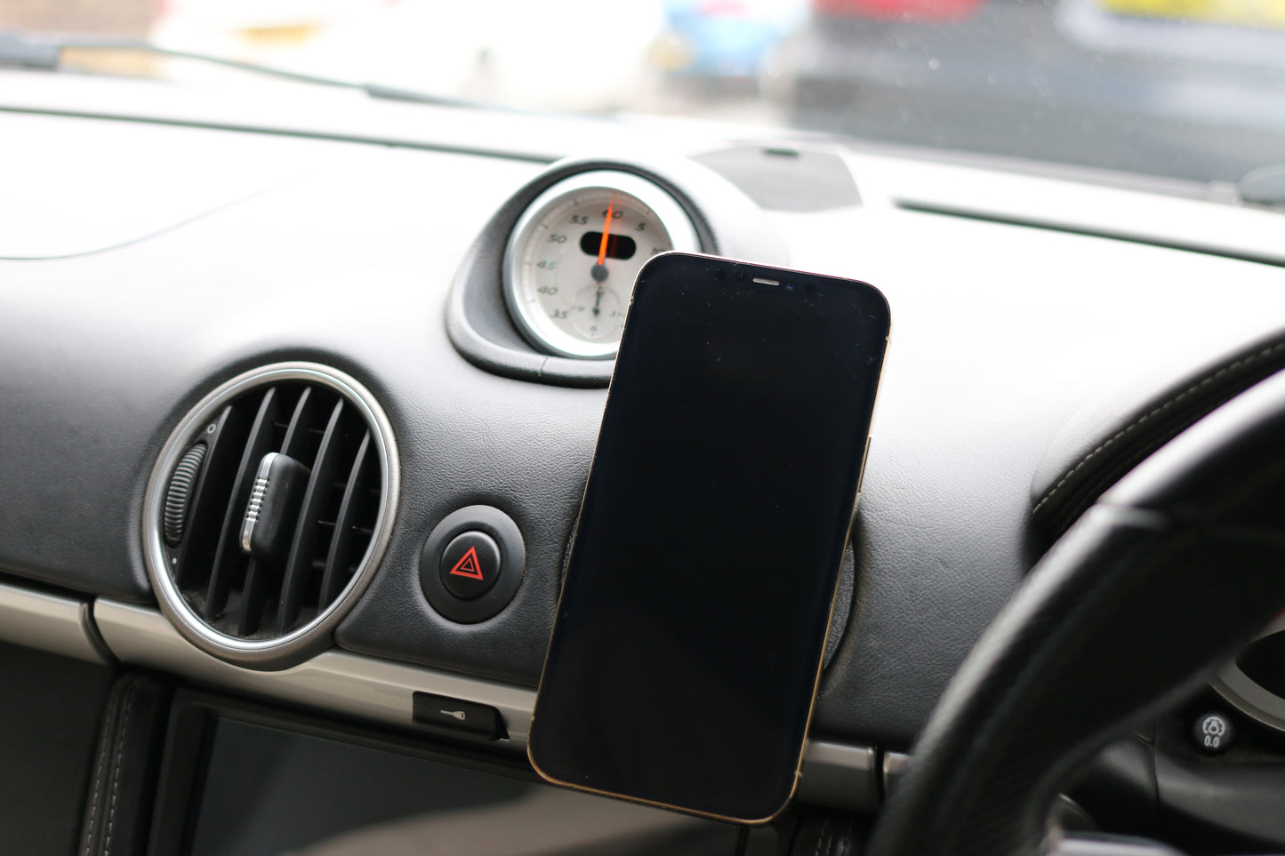 987 Boxster Cayman MagSafe Charger Phone Holder