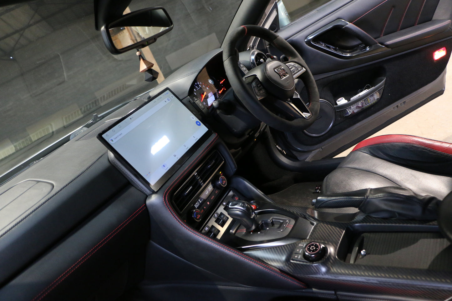 Nissan GTR EBA VMount Screen 2017-2025