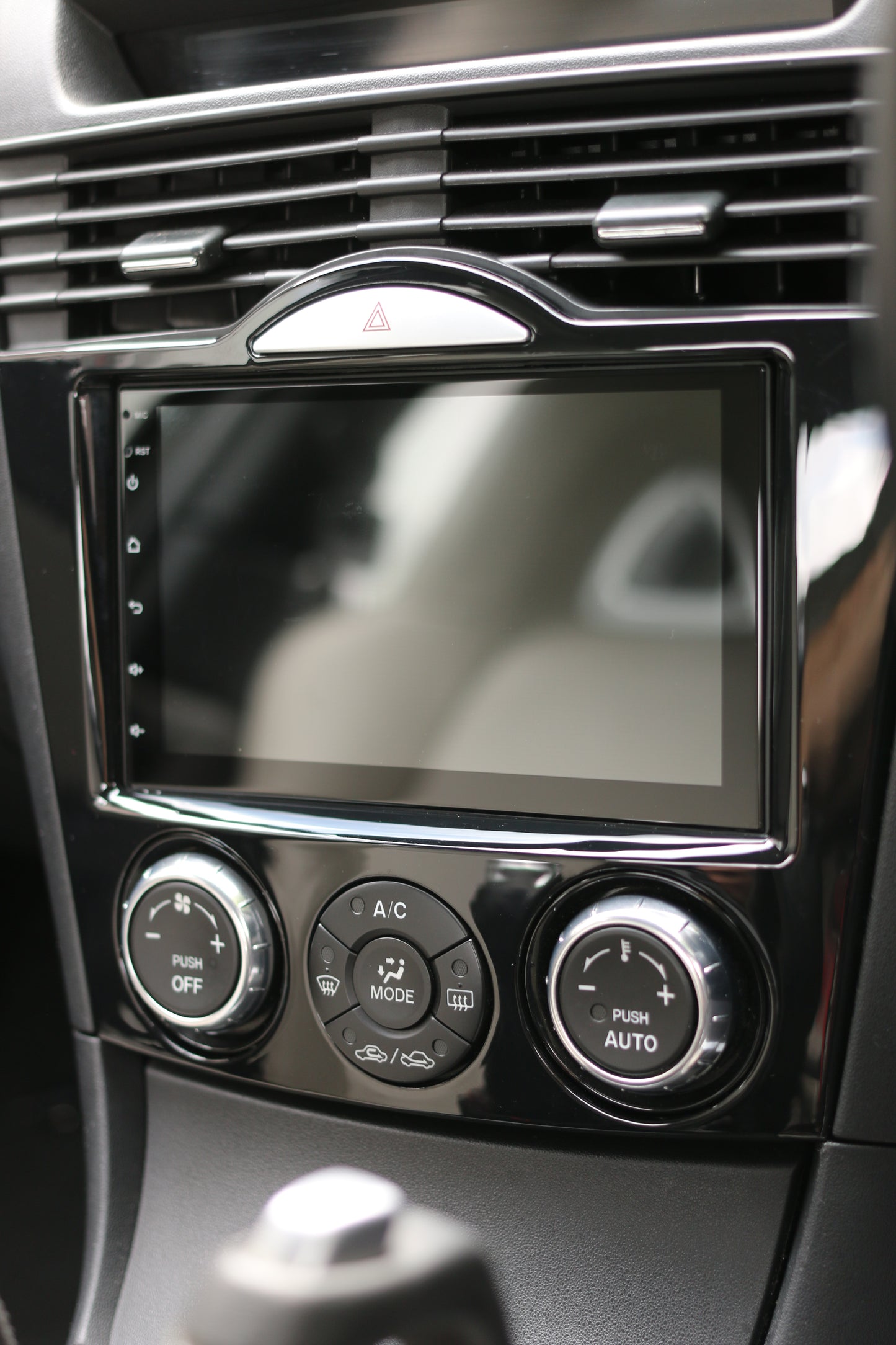 Mazda RX8 CarPlay Android Auto Screen 2003 - 2008