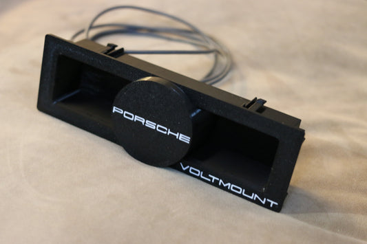 911 996 Carrera MagSafe Charger Phone Holder