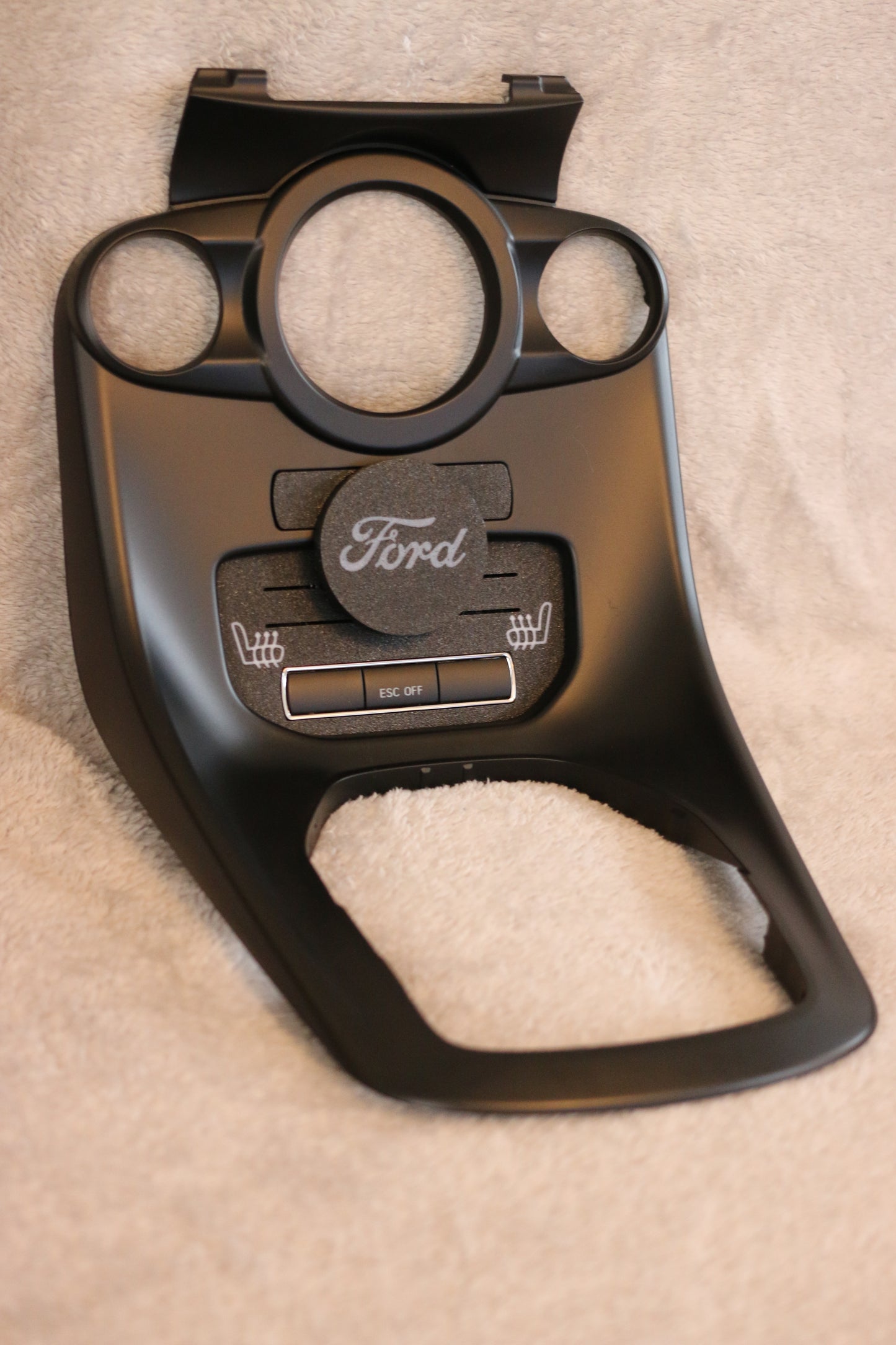 Ford Fiesta MK7 2008-2017 MagSafe Charger Phone Holder