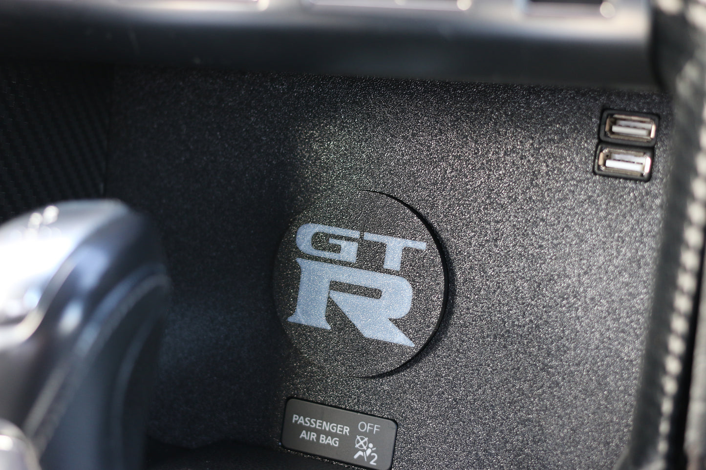 Nissan GTR CD Tray MagSafe Charger Phone Holder