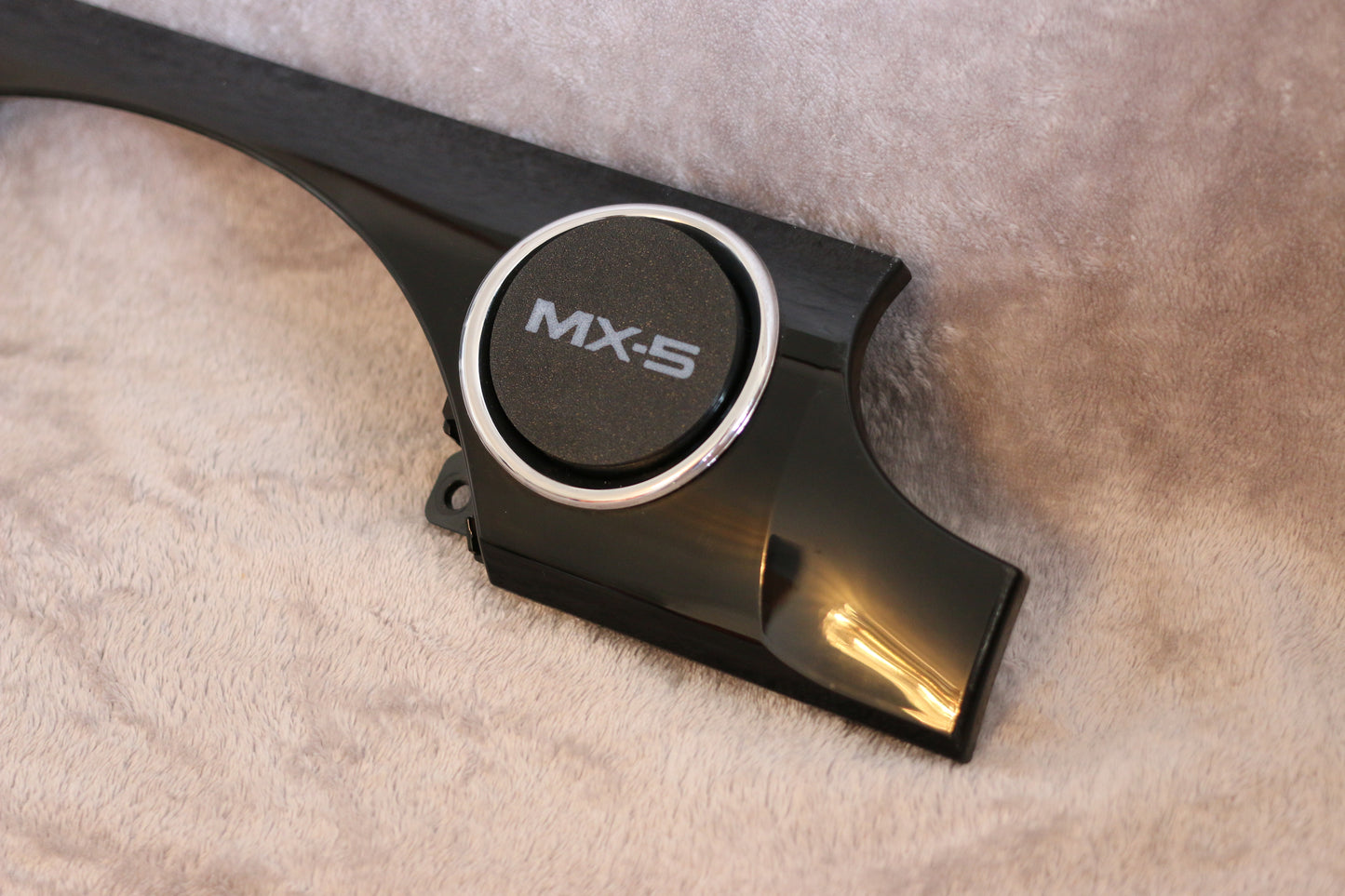 Mazda MX5 MK3 NC MagSafe Charger Phone Holder