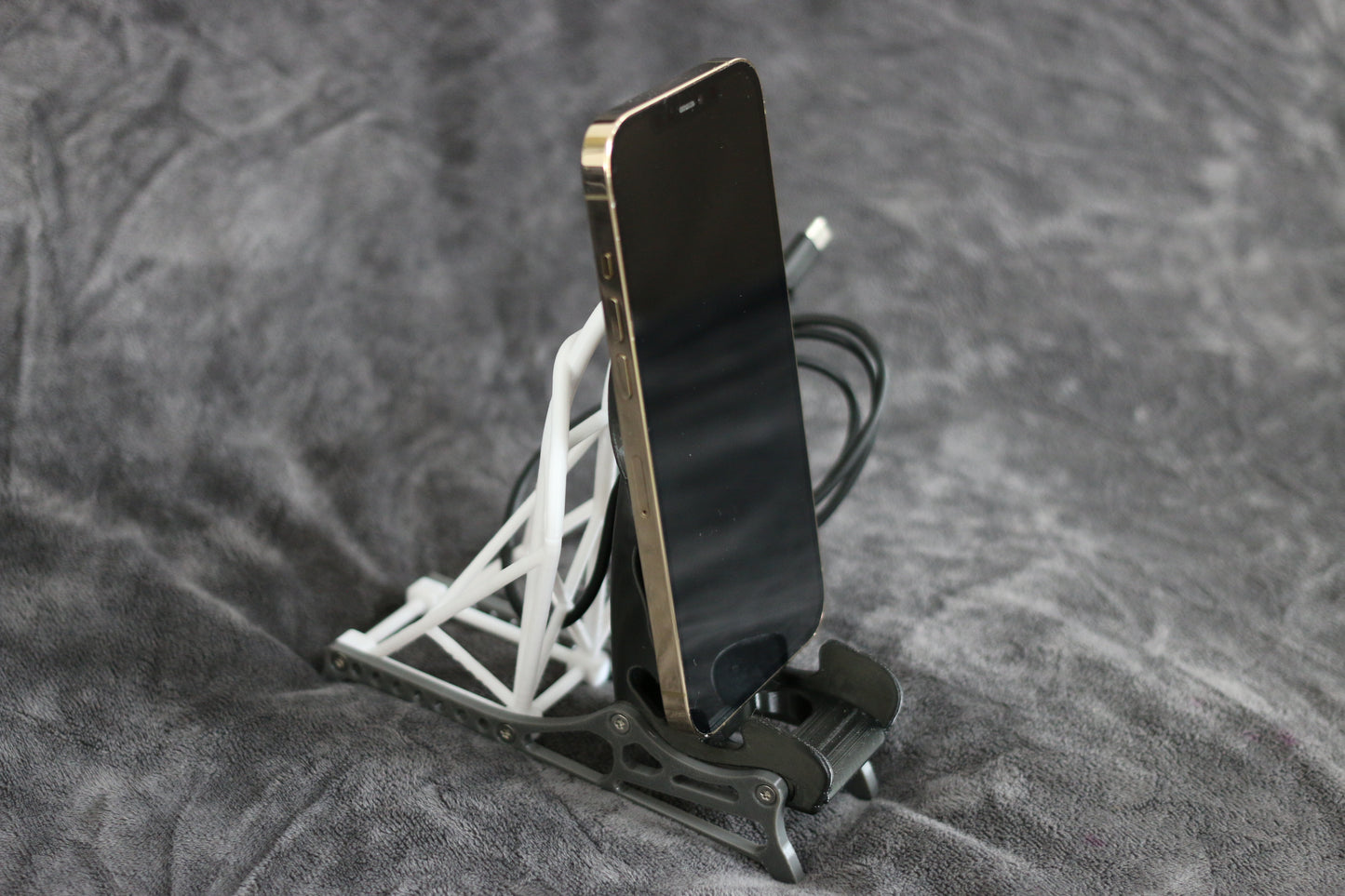 Racing Seat VoltMount MagSafe Charger Phone Holder