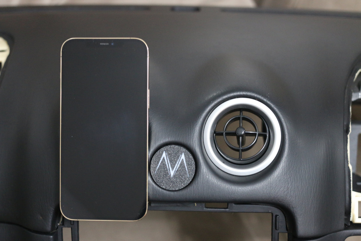 Mazda MX5 MK2 NB MagSafe Charger Phone Holder