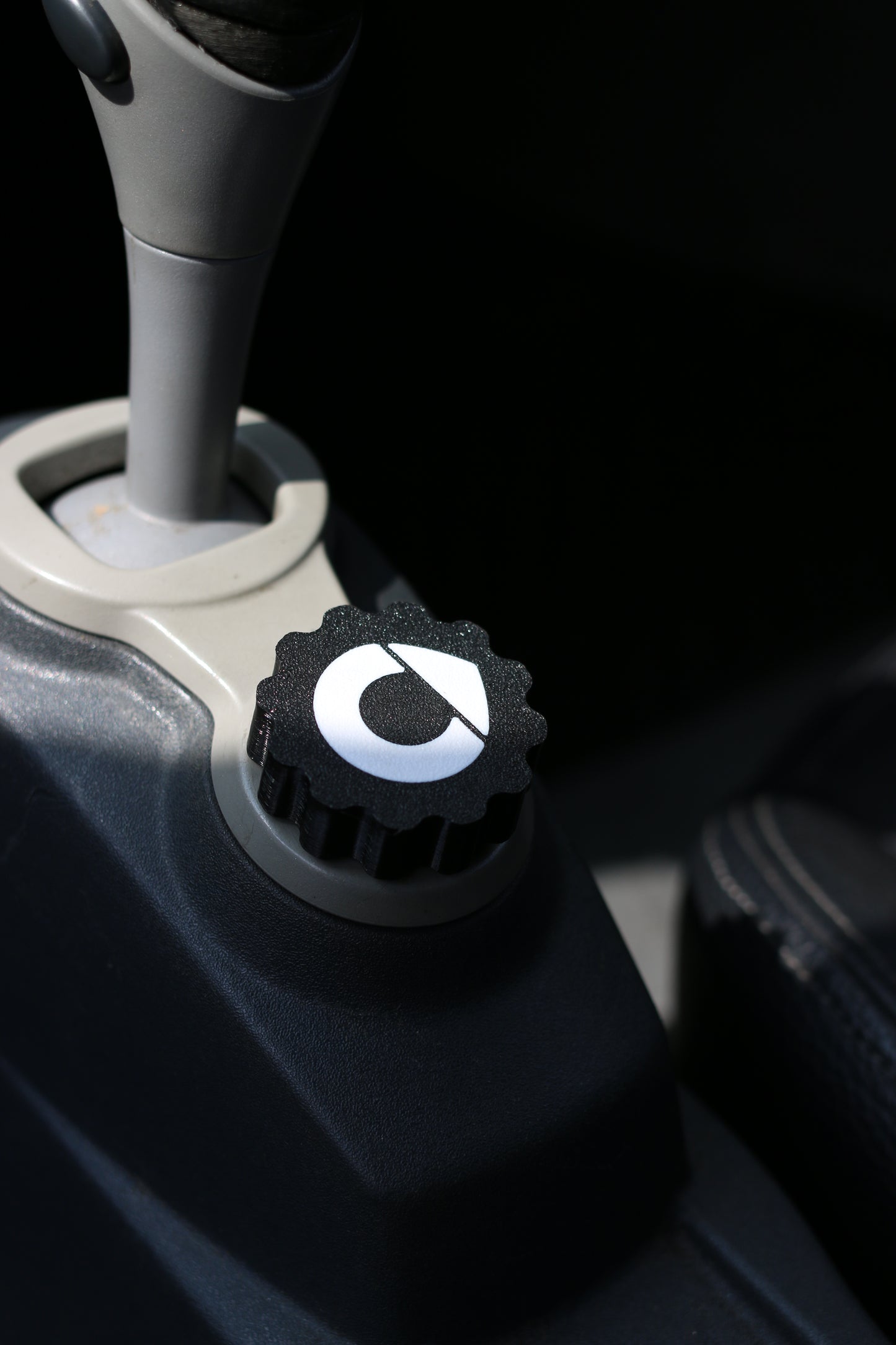Smart Roadster Start Button Twist Knob
