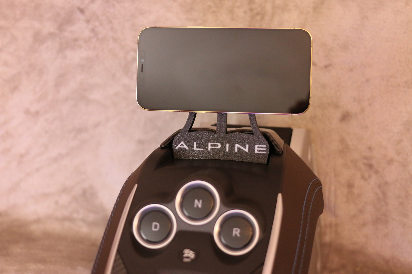 Alpine A110 MagSafe Charger Phone Holder